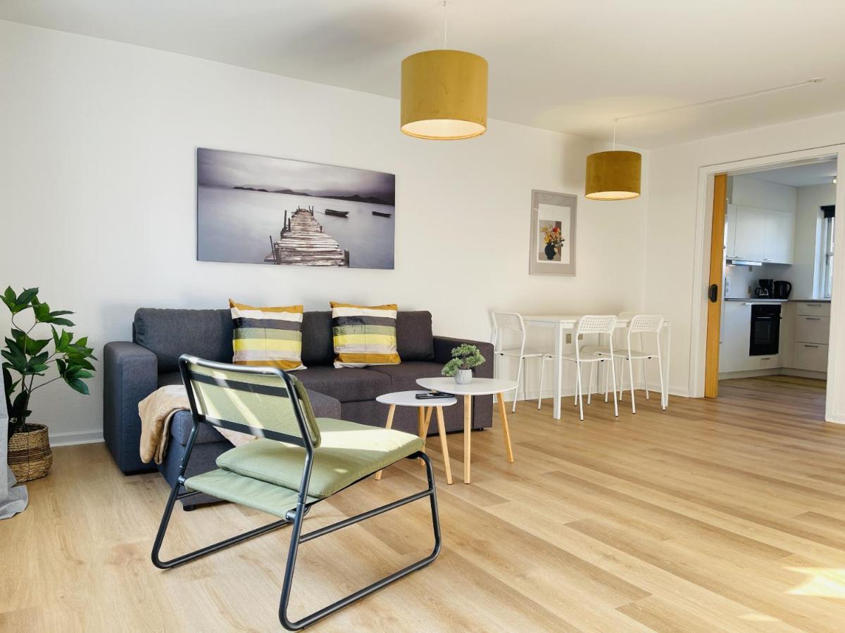 Aday - Central Terrace Apartment In Hjørring Exterior foto